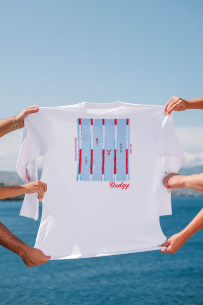 Weißes, übergroßes Langarm-Wassersport-T-Shirt