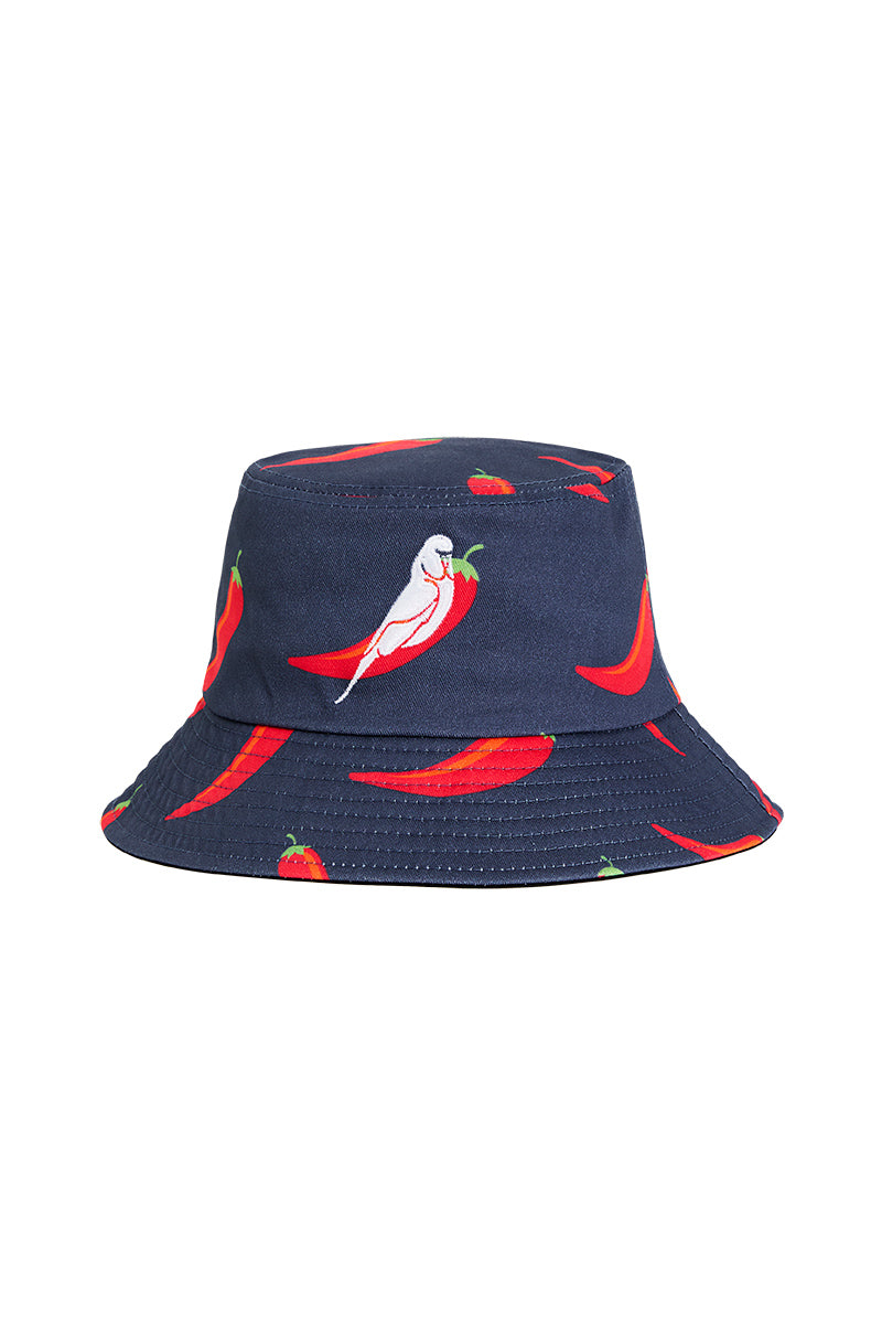 Washed Cotton Bucket Hat in Zizanie des Chilies